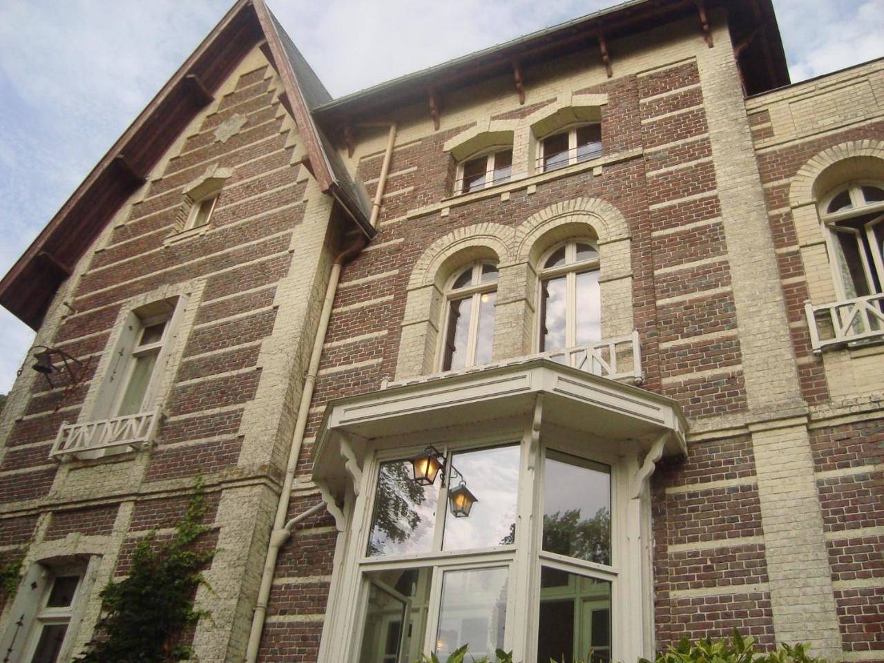 Chalet Du Bel Event in La Chapelle-sur-Dun, Région de Dieppe
