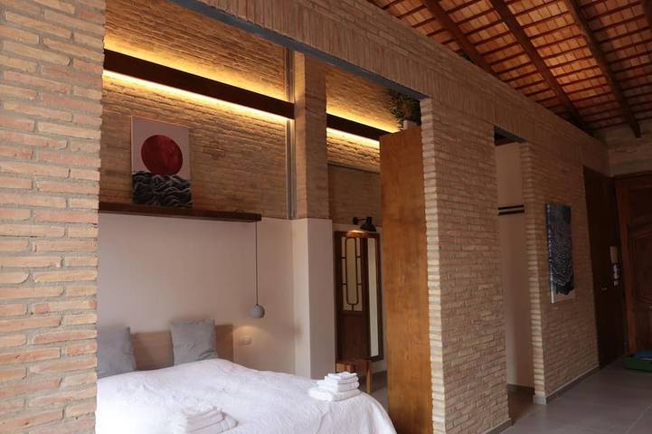 Ferienhaus für 2 Personen, mit Terrasse und Garten in Valencia - 2