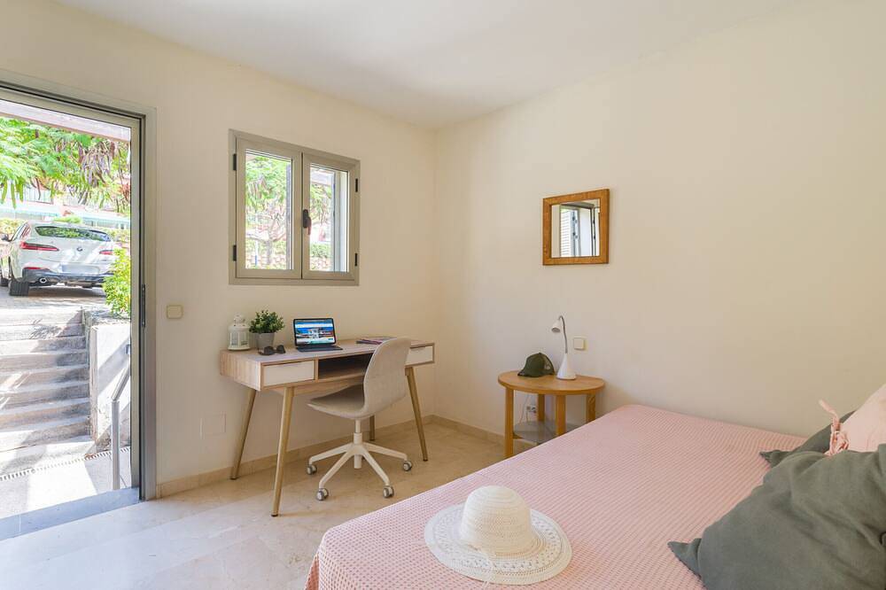 Tropical House with pool an beach walking distance in Maspalomas, San Bartolomé de Tirajana