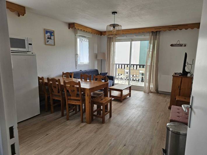 Appartement de vacances pour 8 personnes, avec balcon et piscine à Peyragudes