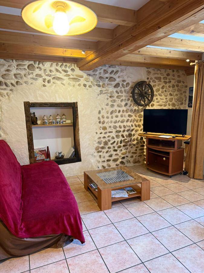 Location de vacances pour 4 personnes à Chazey-sur-Ain - 2