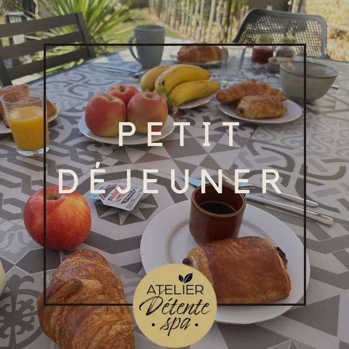 Maison d’hôte pour 4 personnes, avec Jacuzzi et Terrasse ainsi que Jardin et Piscine en Gironde - 3