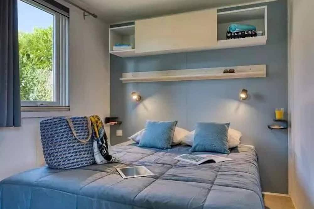 Mobil-home Relax - 2 chambres - Terrasse intégrée - 26m² 4 personnes in Ploemeur, Côte des Mégalithes