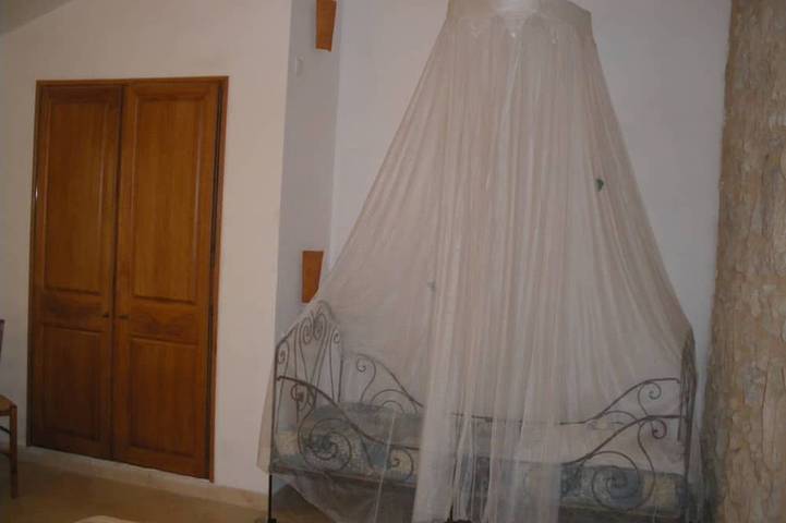 Location de vacances pour 4 personnes, avec terrasse et jardin à Mazan - 4