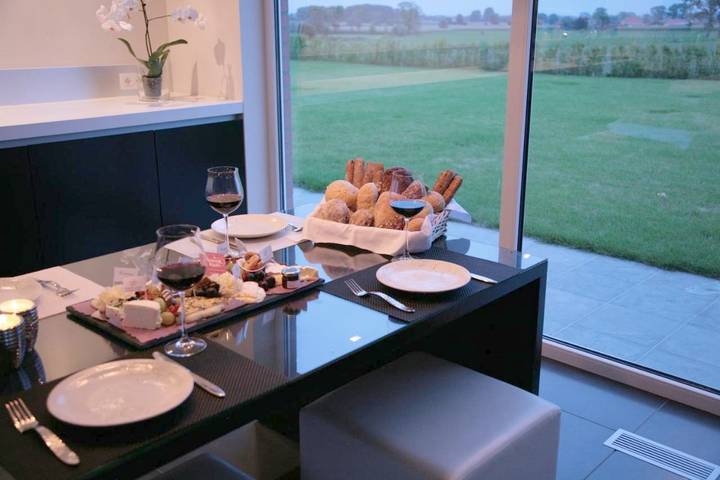 Chambre d’hôte pour 2 personnes, avec Terrasse ainsi que Jardin et Vue à Tielt