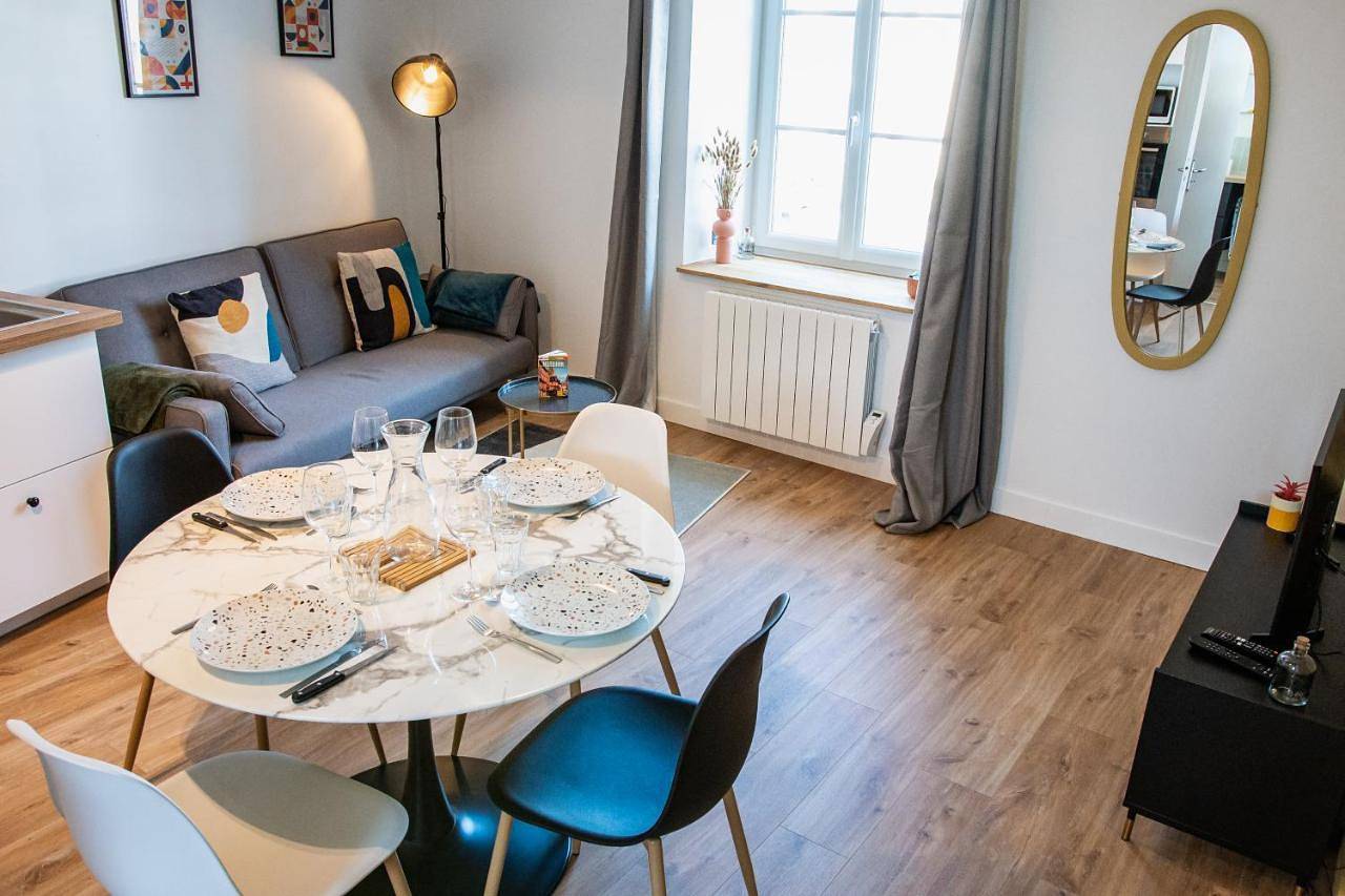 Appartement entier, Joli T2 - Hennebont centre in Hennebont, Côte des Mégalithes