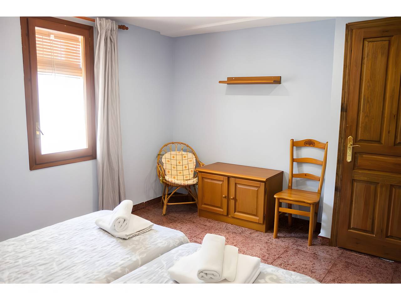 Apartamento 'Moleras' con vistas a la montaña, balcón y Wi-Fi in Tella-Sin, Pirineos