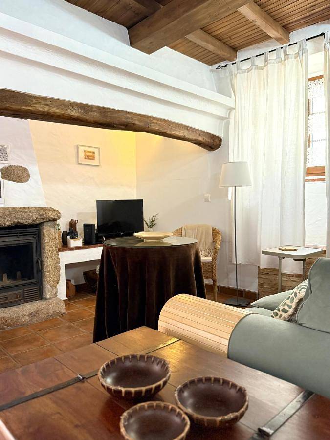 Casa de férias para 6 pessoas, com terraço e vista, com animais de estimação em Marvão