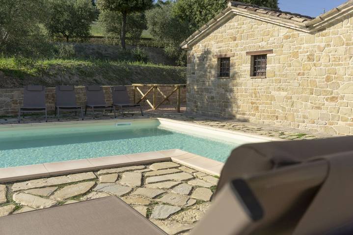 Villa für 10 Personen, mit Garten und Pool in Marche - 2