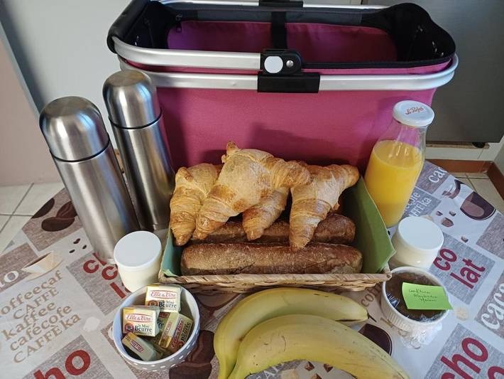 Gîte pour 2 personnes, avec terrasse à Yvré-le-Pôlin - 2