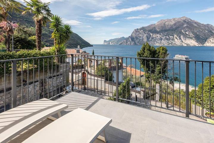 Ferienwohnung für 4 Personen, mit Seeblick und Garten sowie Ausblick in Torbole - 4