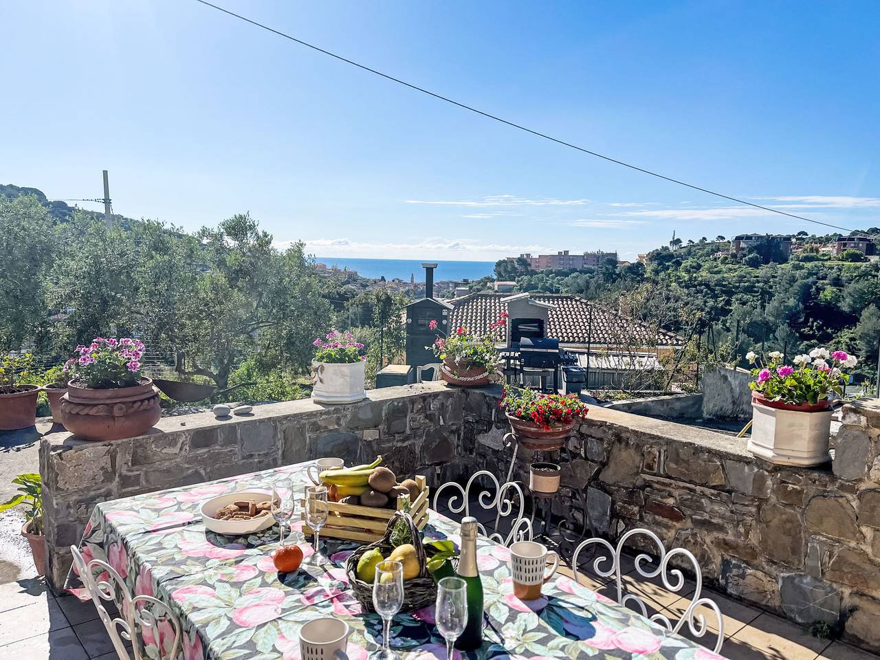 Appartamento intero, Casa Lulú in San Lorenzo al Mare, Riviera di Ponente