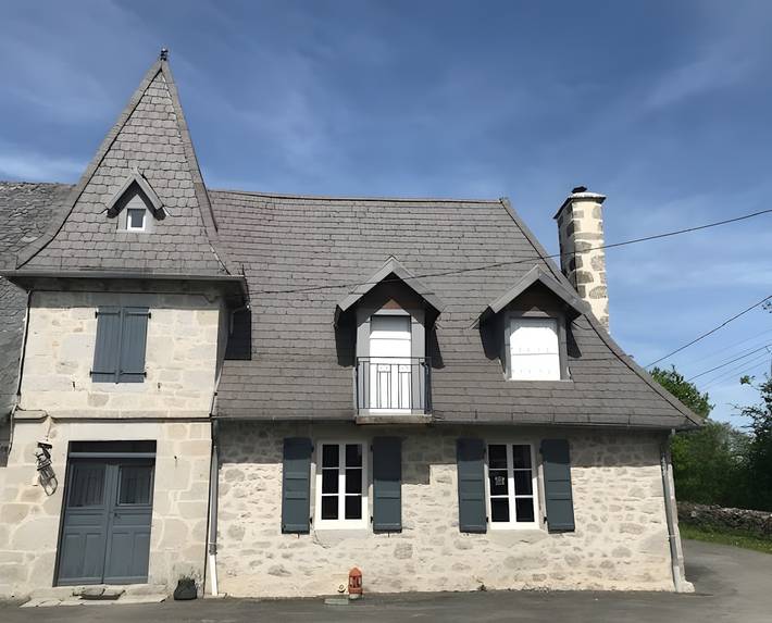 Location de vacances pour 6 personnes, avec jardin et vue sur le lac, animaux acceptés à Saint-Gérons - 2
