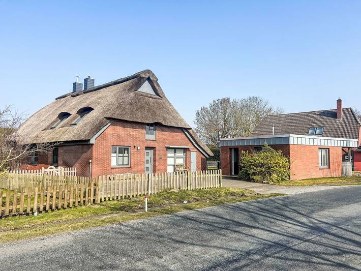 Ferienhaus für 6 Personen, mit Terrasse und Sauna sowie Garten - 1