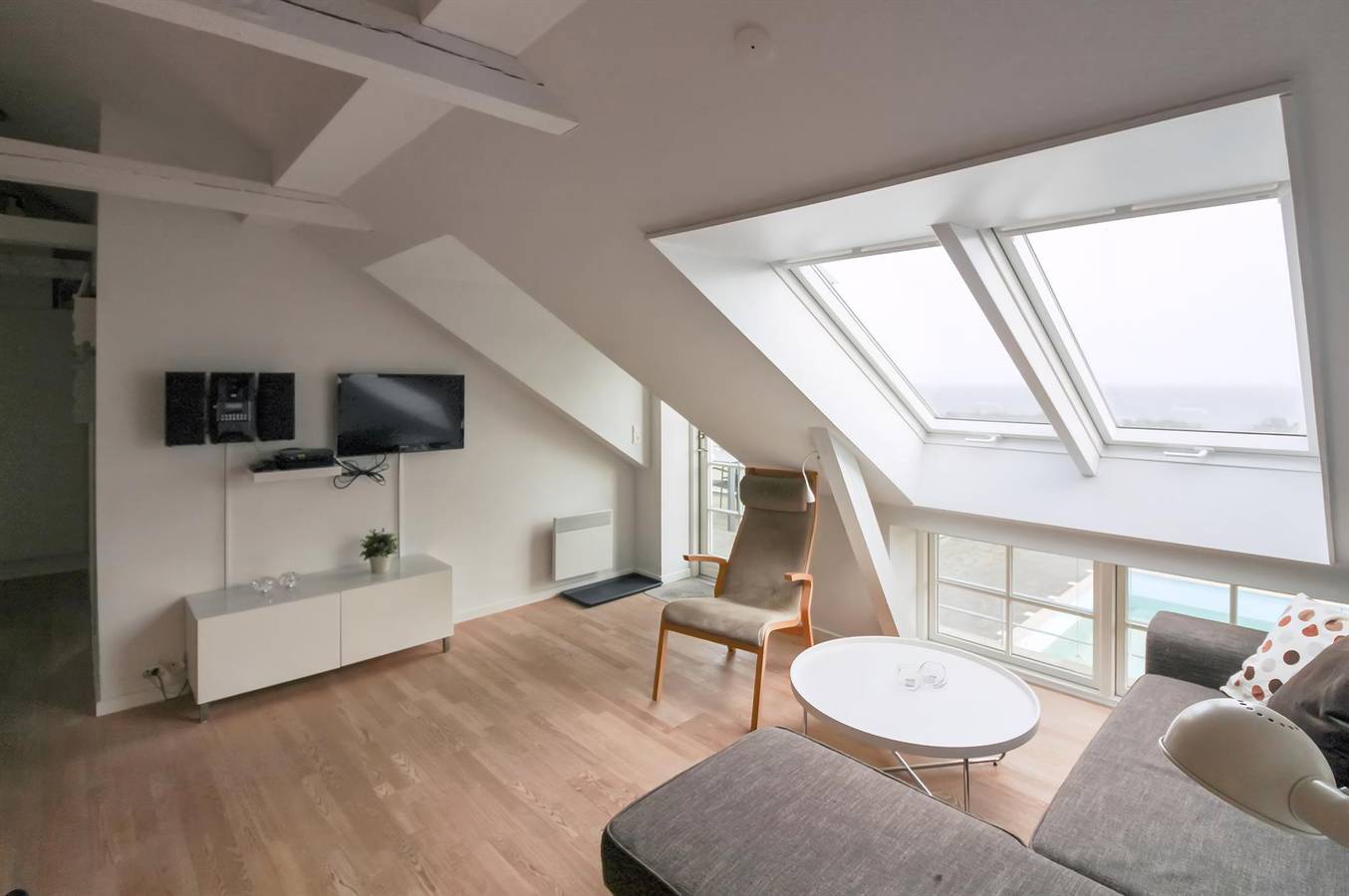 Hel leilighet, Stunning apartment in Allinge w/ 2 Bedrooms and Outdoor swimming pool in Sandkås, Allinge