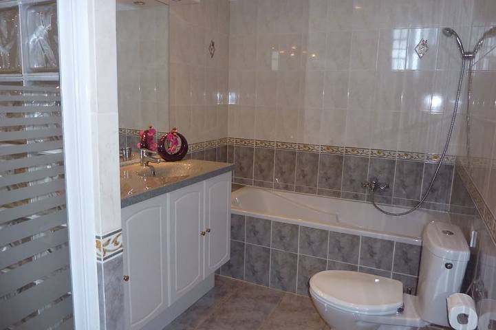 Villa pour 4 personnes, avec jardin et piscine à Saint-Paul-de-Vence - 4