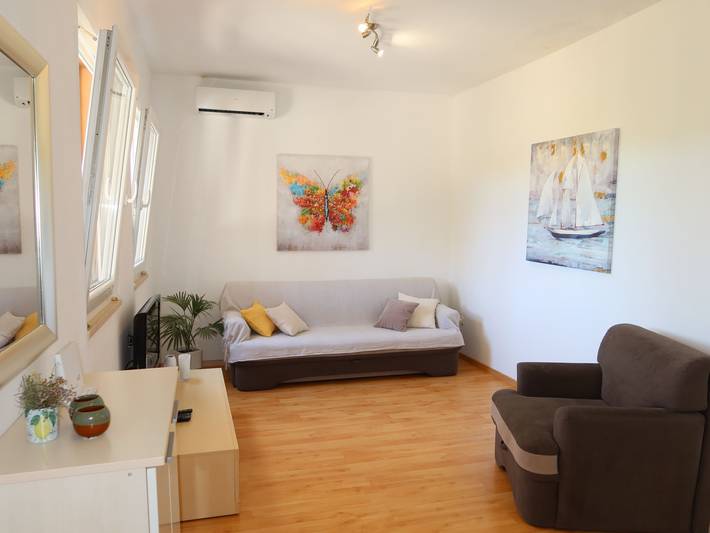 Ferienhaus für 4 Personen, mit Terrasse und Garten in Privlaka - 4