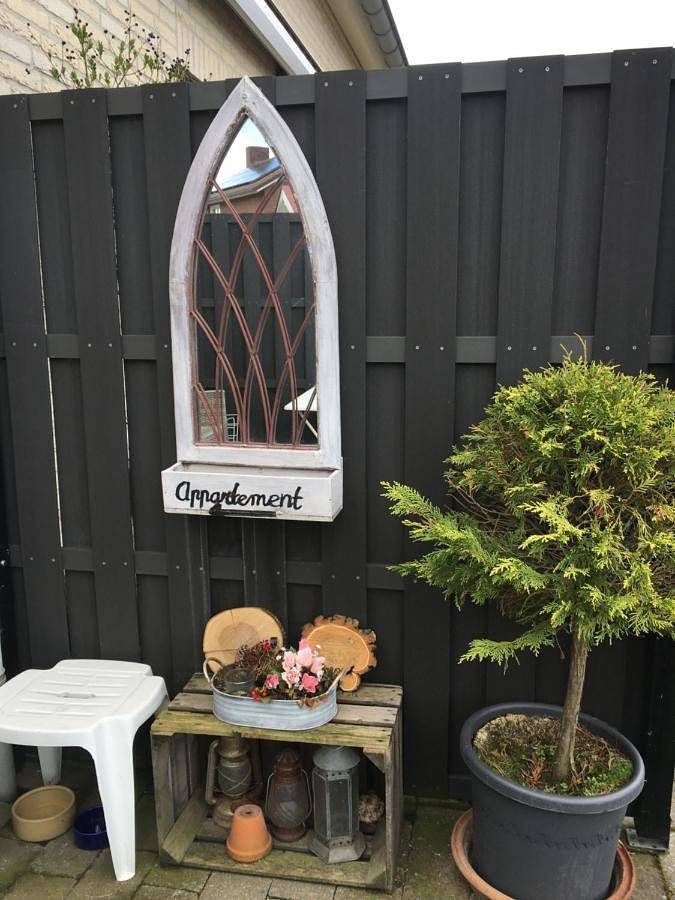 Chalet or Apartment nearby Roermond Outlet in Stevensweert, Limburg (Niederlande)