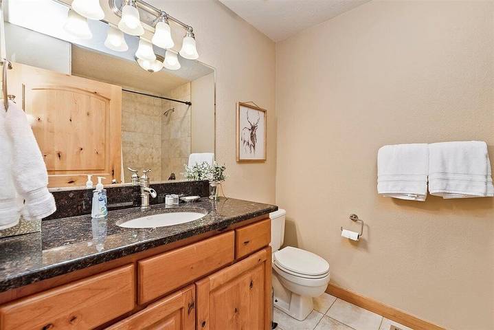 Vacation house for 10 people, with terrace and hot tub in McCall