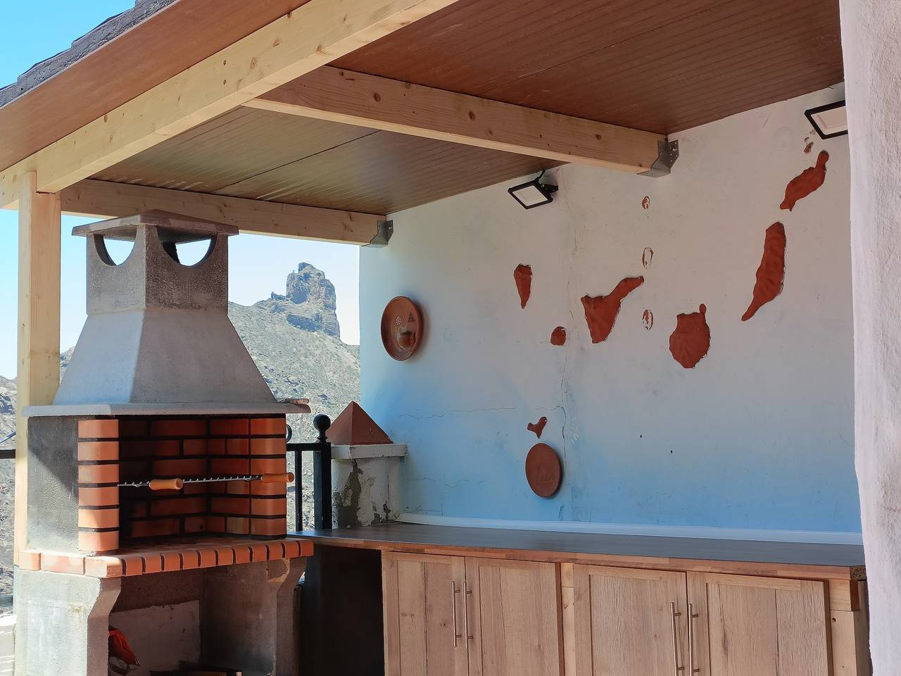 Ferienhaus 'Casita Roque Nublo' mit Bergblick, Garten und Wlan in Lomo de Los Santos, Tejeda