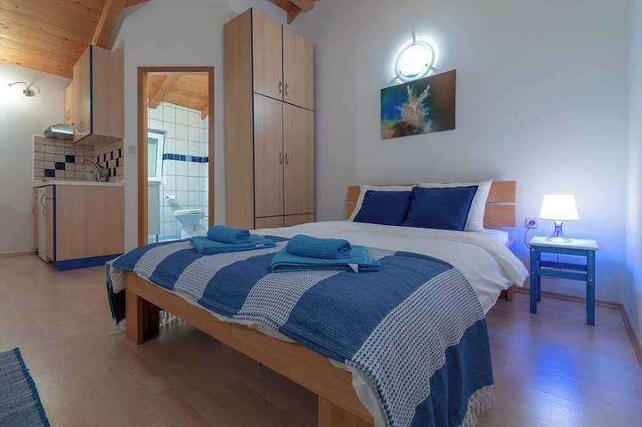 Ferienhaus für 6 Personen, mit Terrasse in Punat - 4