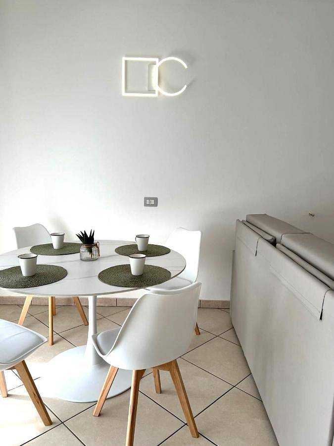 Gîte pour 4 personnes, avec terrasse ainsi que vue et jardin à Tirano - 2