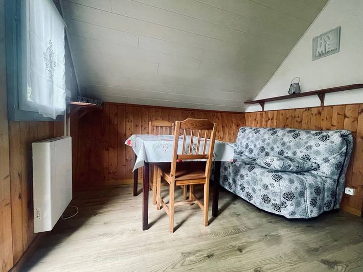 Gîte pour 4 personnes, avec piscine et terrasse à Camon - 3