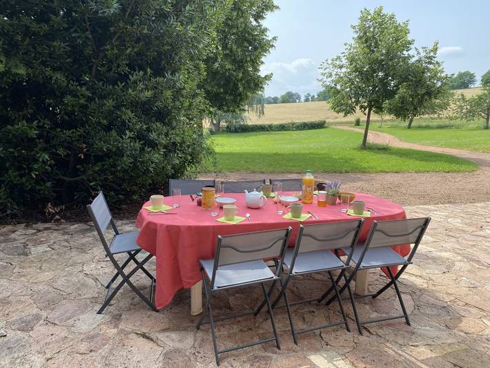 Gîte pour 7 personnes, avec terrasse et jardin dans Allier - 2