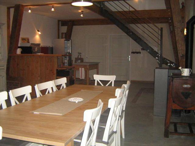 Location de vacances pour 14 personnes, avec Balcon et Terrasse ainsi que Jardin et Vue à Mentheville - 3