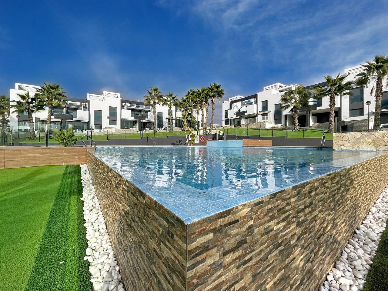 Hel lägenhet, Lägenhet för 6 Personer med pool in Torrevieja, Costa Blanca