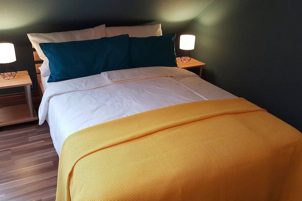 Ganze Wohnung, Apartment für Erwachsene nur für Nichtraucher, mit Terrasse und großen Garten in Irrel, Eifelkreis Bitburg-Prüm