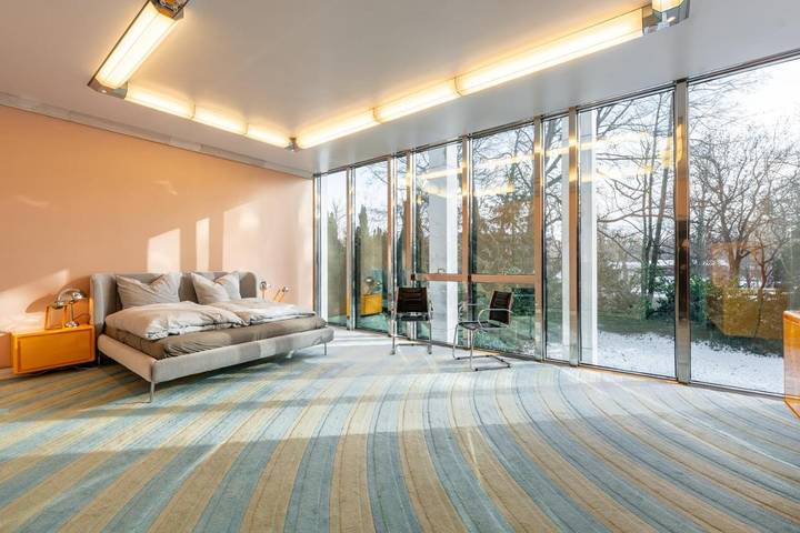 Villa für 16 Personen, mit Ausblick und Garten sowie Pool und Sauna, mit Haustier in München - 4