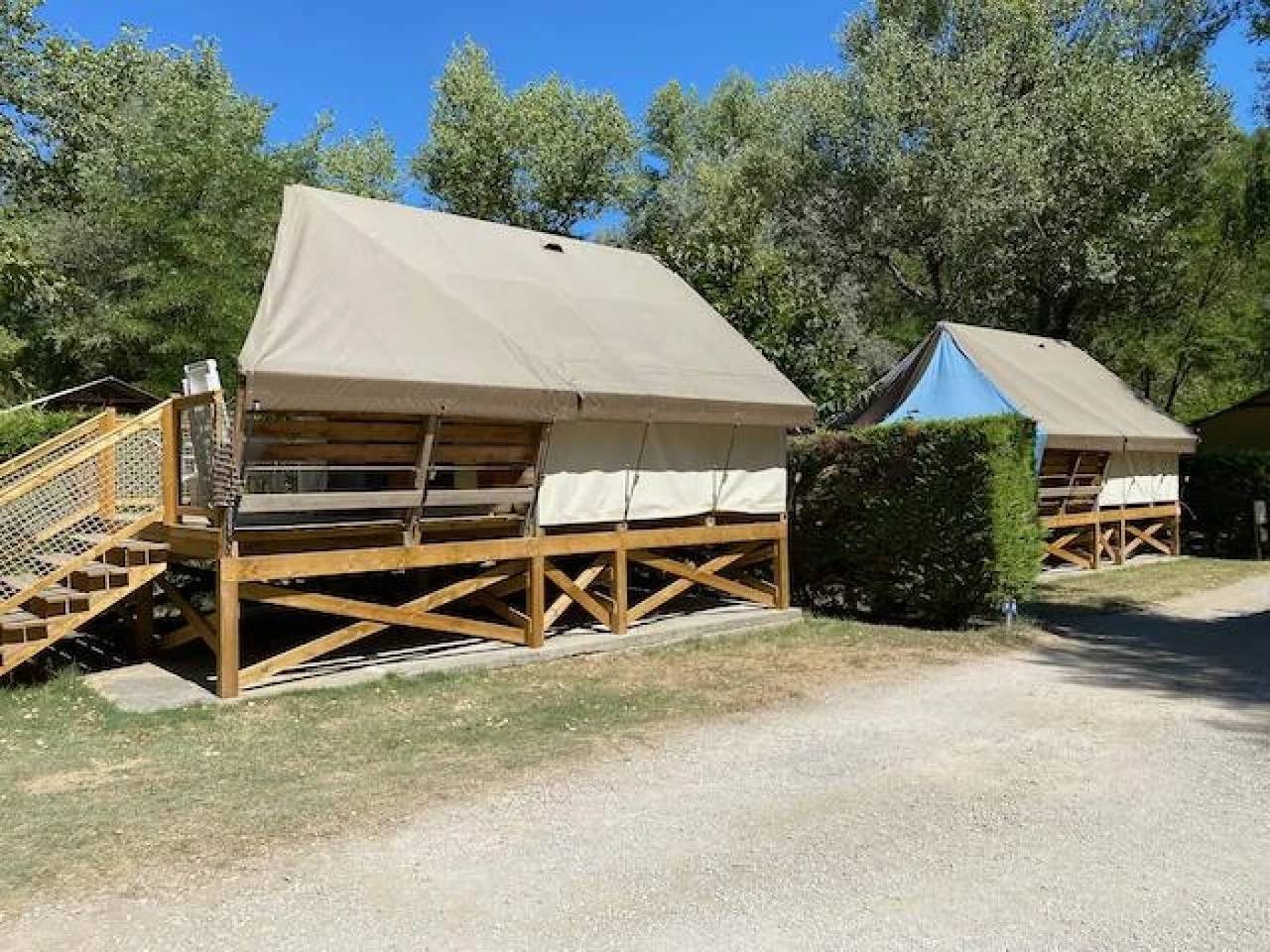 Zecamping 3 étoiles espace aquatique animaux acceptés animations locatif 21m2 in Saint-Maime, Regionaler Naturpark Luberon