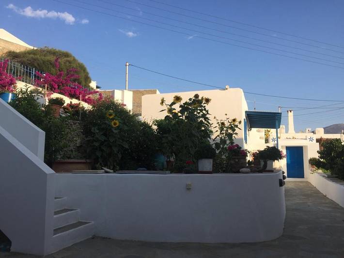 Location de vacances pour 2 personnes, avec vue ainsi que terrasse et jardin dans Amorgos - 4