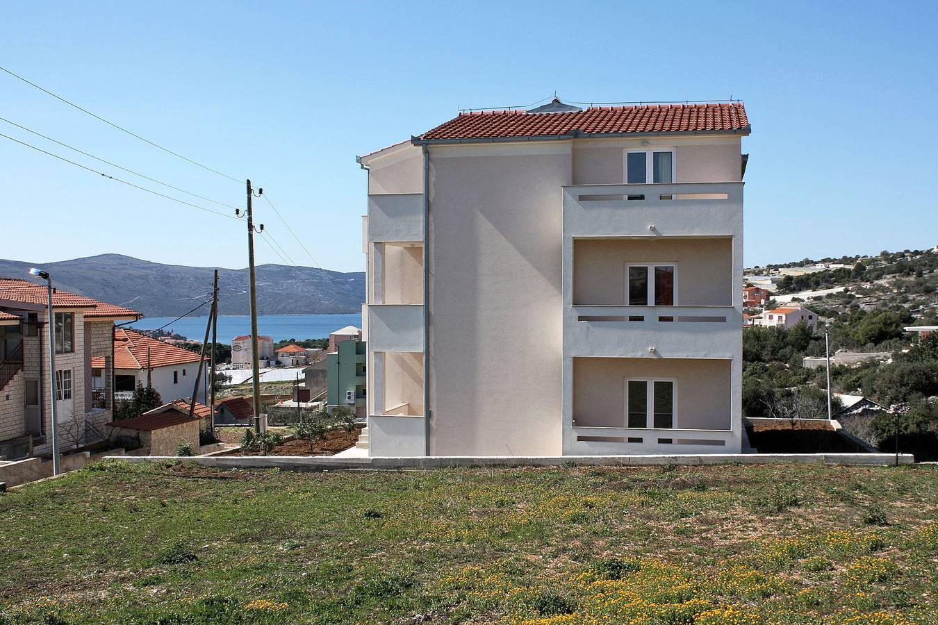 Entire apartment, One bedroom apartment with balcony and sea view Seget Vranjica, Trogir A-4870-c in Seget Vranjica, Split-Dalmatia