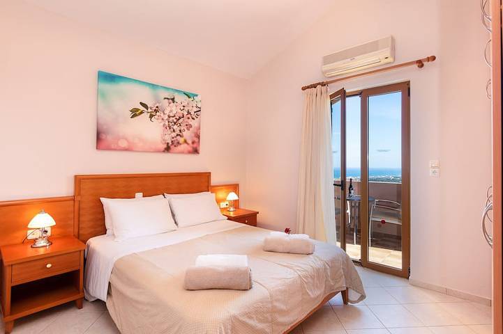 Maroulas Villa Stavros, Private Pool, BBQ & Panoramic SeaViews in Région de Réthymnon