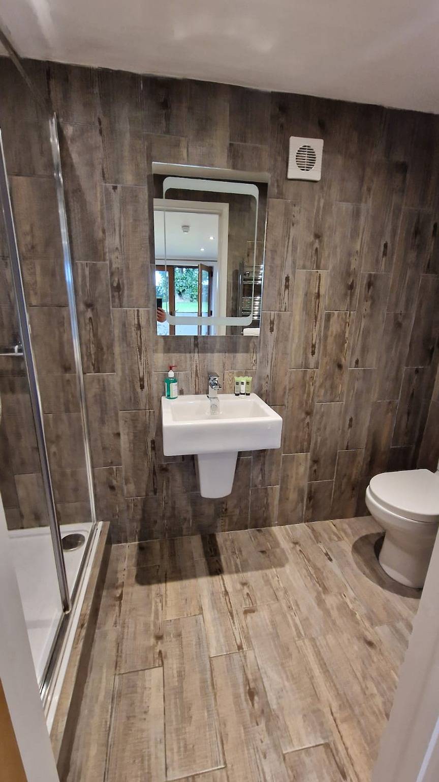 Entire studio, Relaxing Room With Ensuite Rutland Point in Morcott, Rutland