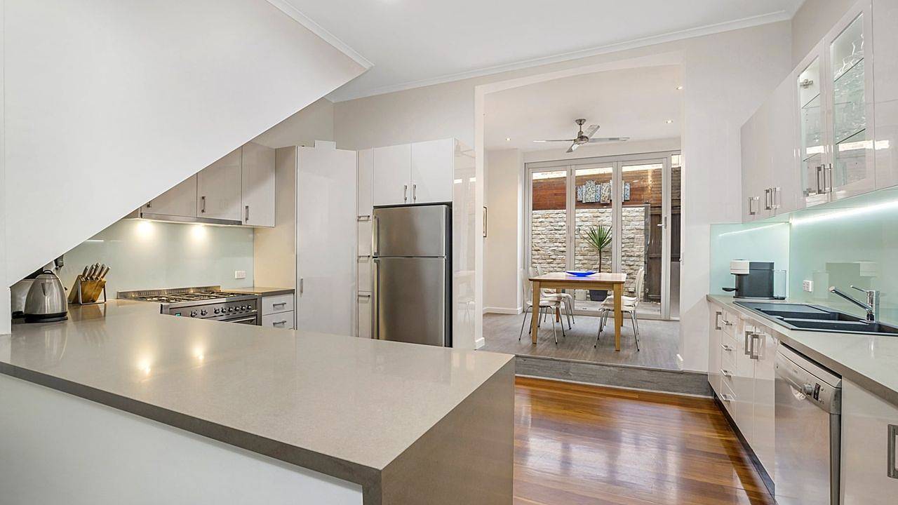 Entire holiday apartment, Ferienwohnung für 4 Personen (96 m²) in North Melbourne in North Melbourne, Melbourne