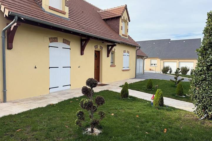Location de vacances pour 12 personnes à Villebarou (Loir-et-Cher)