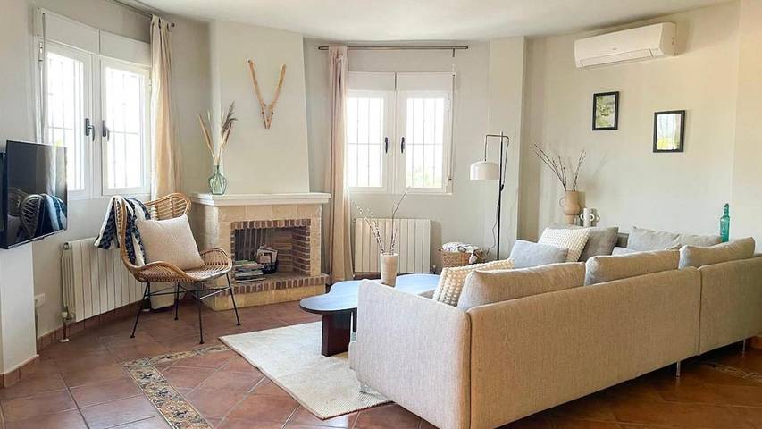 Casa rural para 6 personas, con Balcón y Terraza además de Jardín y Piscina en Biar - 2