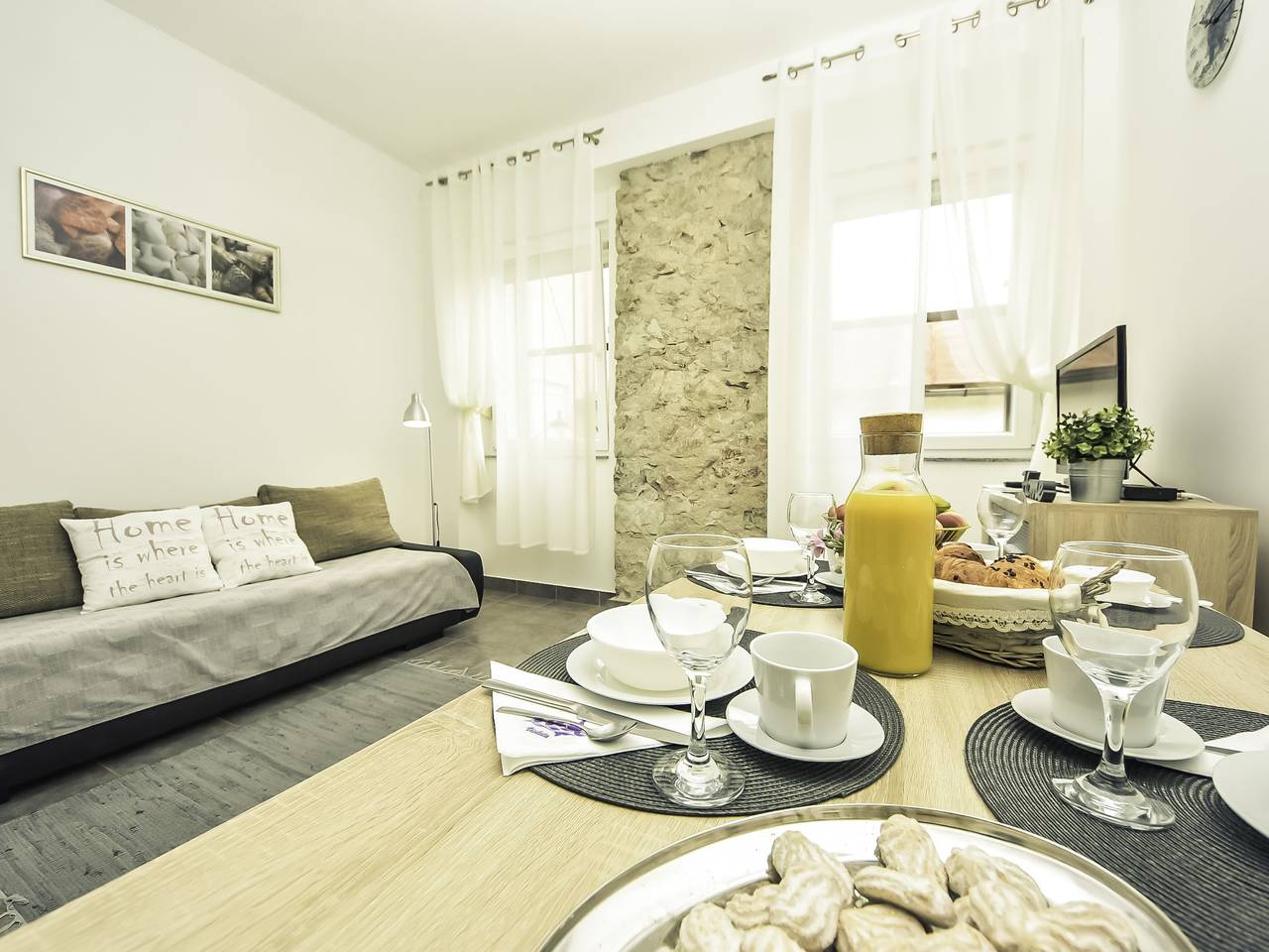 Holiday apartment in Karlobag from £46 per night