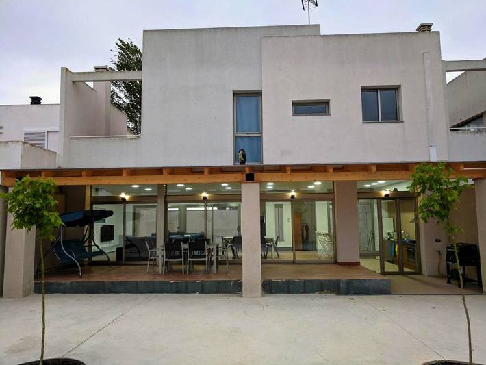 Location de vacances pour 10 personnes, avec jardin ainsi que vue et vue sur le lac, animaux acceptés dans Poble Nou Del Delta - 3