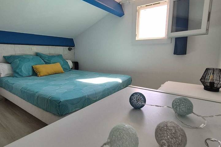 🌴 *Cosy cottage in Lavandou - Walking distance to the beach, swimming pool, private parking 🌴 in Le Lavandou, Parc national Port-Cros