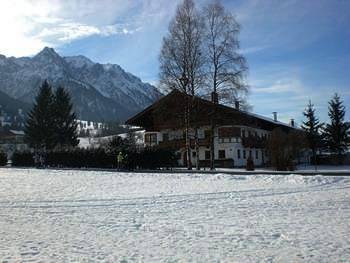 Vakantiehuis voor 3 personen, with Balkon and Tuin as well as Uitzicht op het meer and Uitzicht in Walchsee
