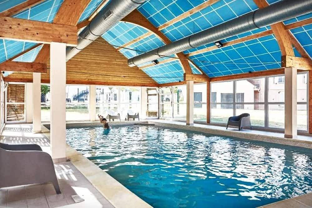 Ganze Wohnung, Grand Studio Dans Résidence 3 Étoiles in Le Mée-sur-Seine, Seine-et-Marne