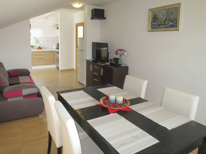 Ferienwohnung für 6 Personen, mit Terrasse in Maslenica - 3