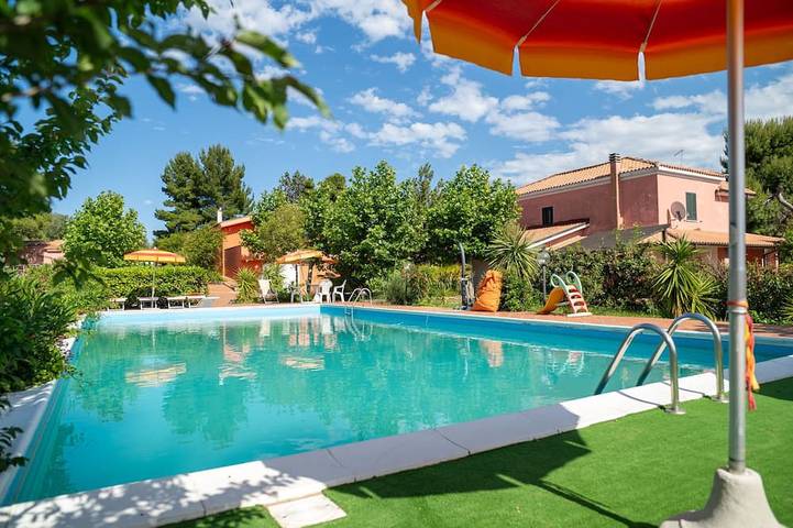 Maison de vacances pour 8 personnes, avec piscine ainsi que balcon et jardin - 1