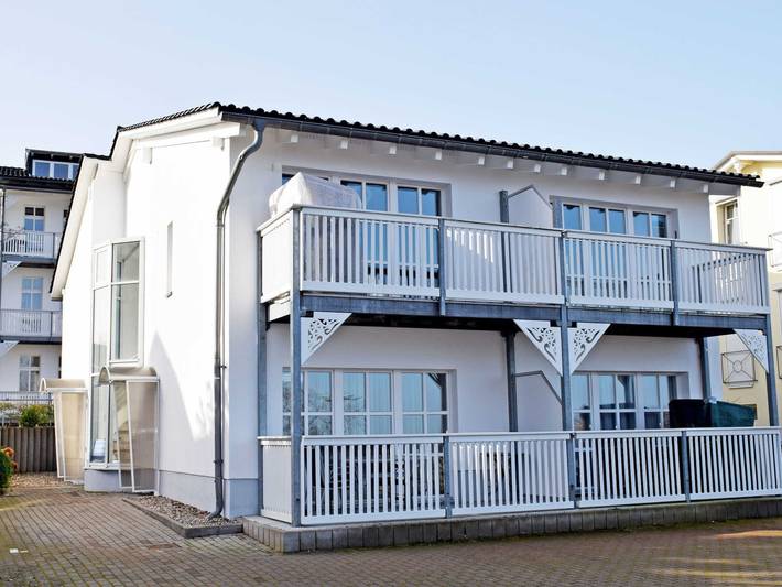 Bungalow für 5 Personen, mit Balkon und Seeblick sowie Sauna und Ausblick, mit Haustier in Göhren - 3