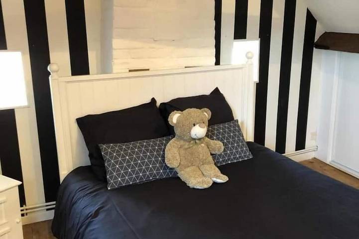 Location de vacances pour 8 personnes, avec jardin et jacuzzi à Carly - 3