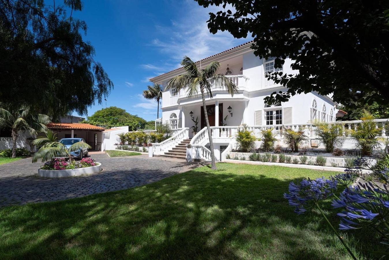 Appartement entier, Karat Villa La Florida – Élégance rénovée, design contemporain et confort exclusif in San Cristóbal de La Laguna, Tenerife du Nord